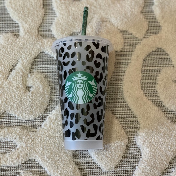 Starbucks cheetah tumbler